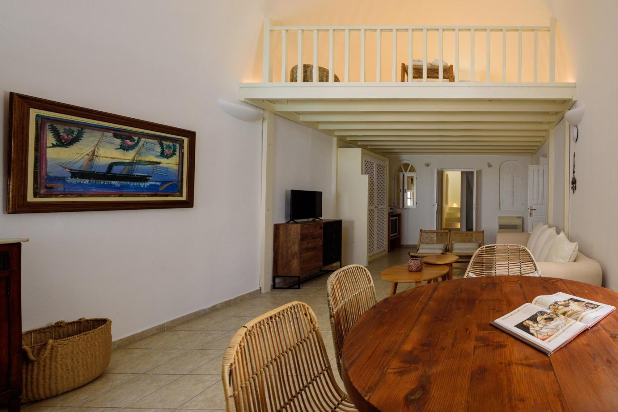 Revelis Villa & Canava Fira  Zimmer foto