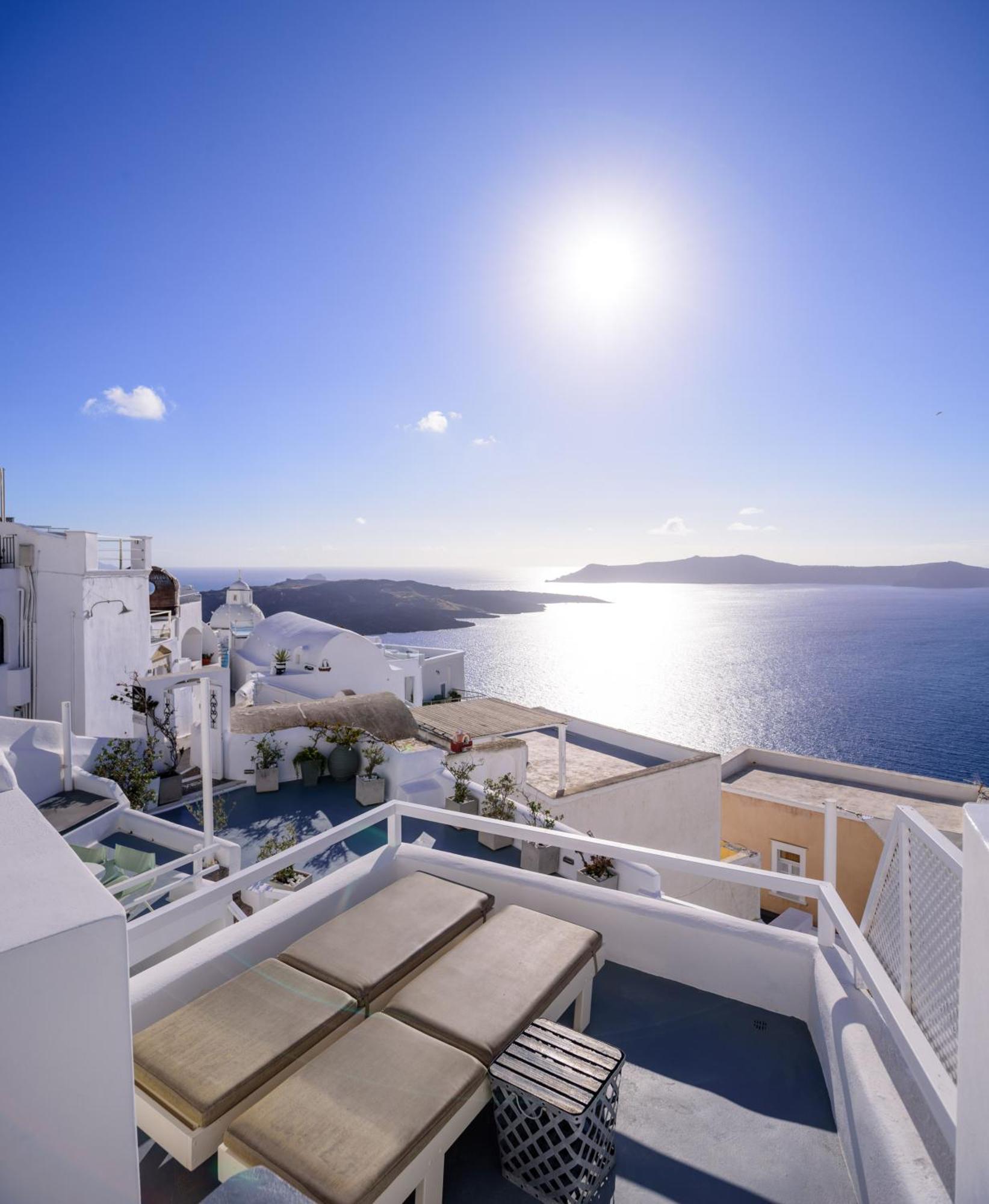 Revelis Villa & Canava Fira  Exterior foto